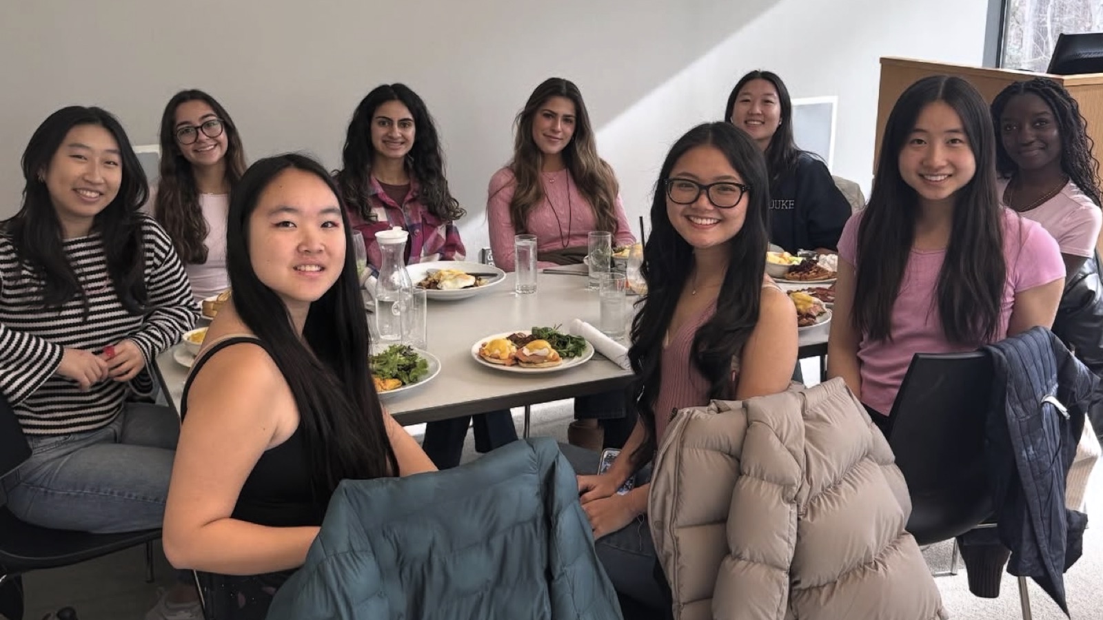 Girls Into VC members sharing brunch together